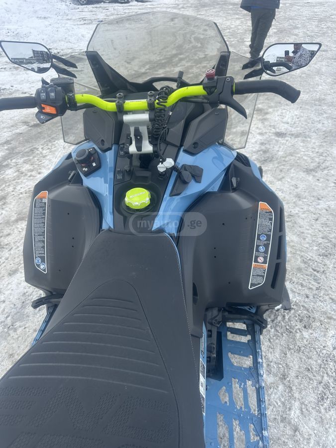 Exeed Renegade X-RS 2022 — photo 2