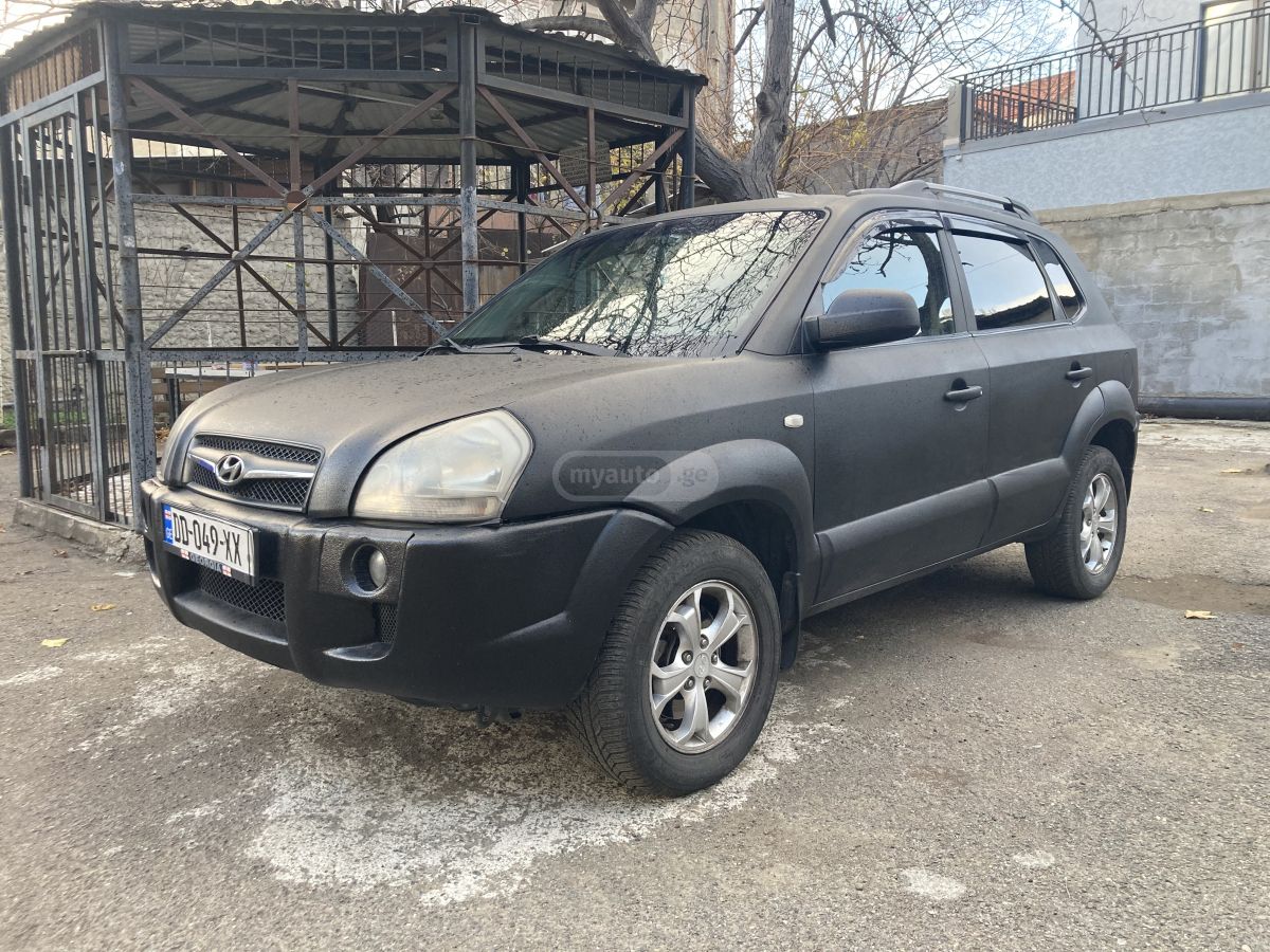 Hyundai Tucson 2008 — photo 2
