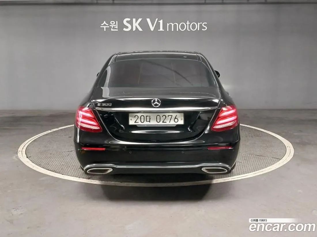 Mercedes-Benz E 63 AMG 2017 — photo 2