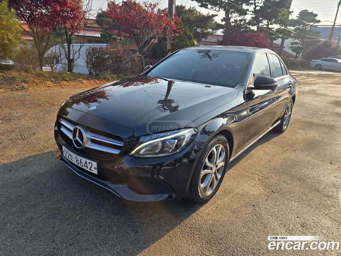 Mercedes-Benz C 63 AMG 2017 — photo 2