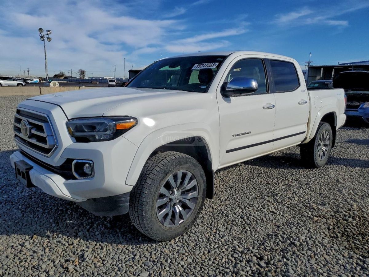 Toyota Tacoma