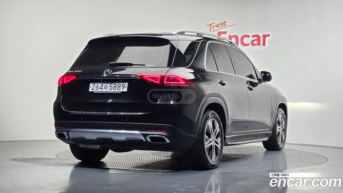 Mercedes-Benz GLE 63 AMG 2019 — photo 2