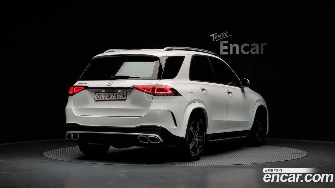 Mercedes-Benz GLE 63 AMG 2019 — photo 2