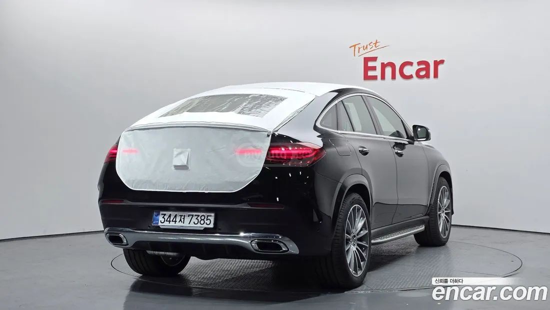Mercedes-Benz GLE 63 AMG 2025 — photo 2