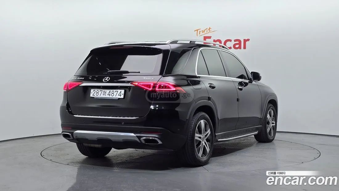 Mercedes-Benz GLE 63 AMG 2019 — photo 2