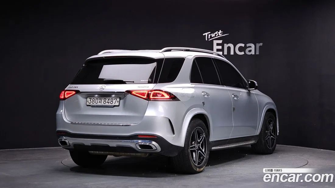 Mercedes-Benz GLE 63 AMG 2019 — photo 2