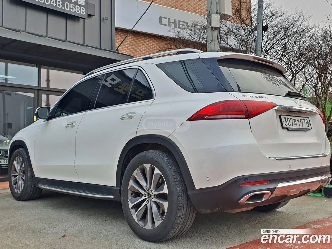 Mercedes-Benz GLE 63 AMG 2019 — photo 2