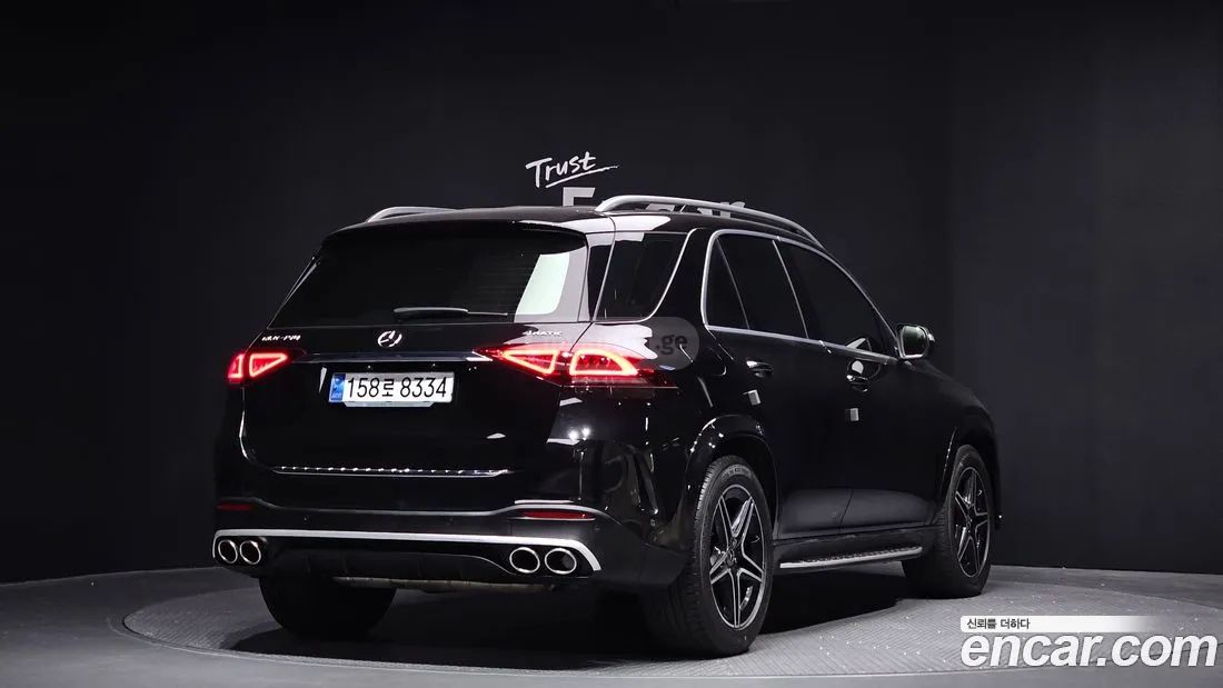 Mercedes-Benz GLE 63 AMG 2019 — photo 2