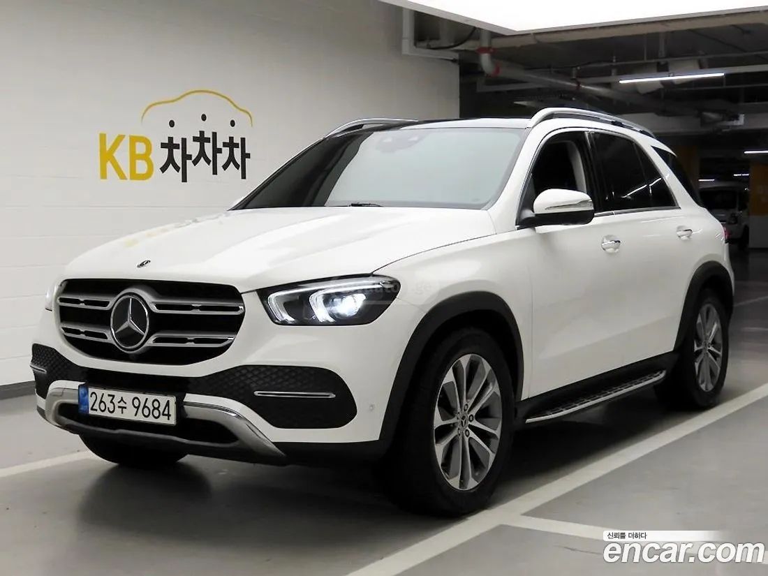 Mercedes-Benz GLE 63 AMG 2022 — photo 2