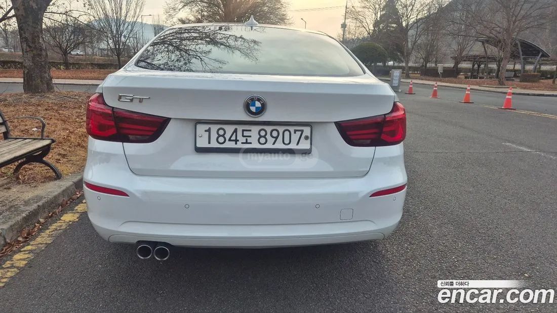 BMW 340 2020 — photo 2