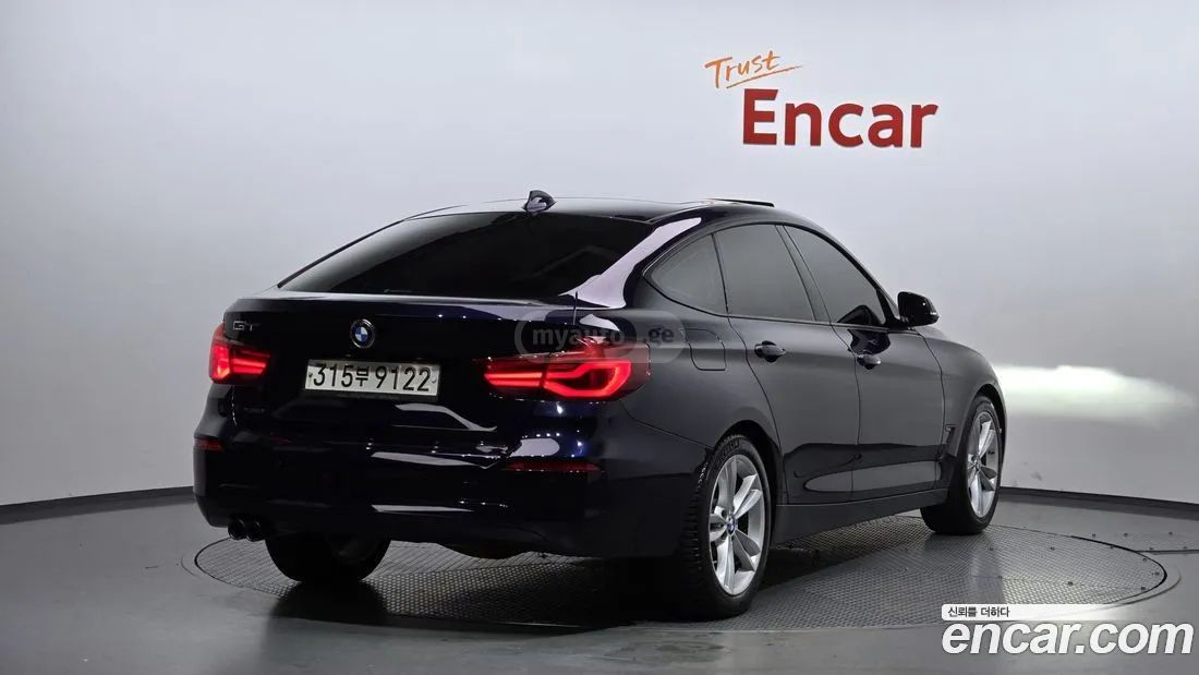 BMW 340 2020 — photo 2