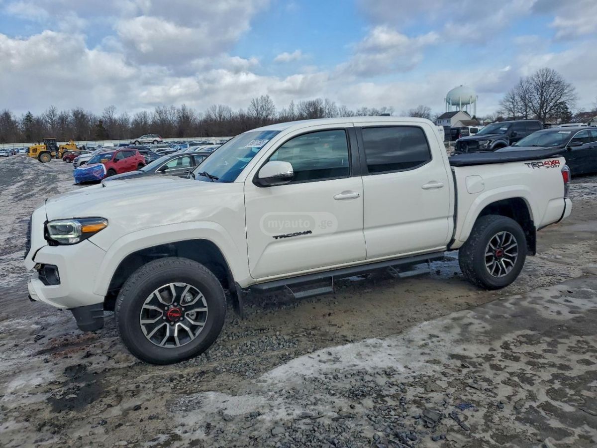 Toyota Tacoma