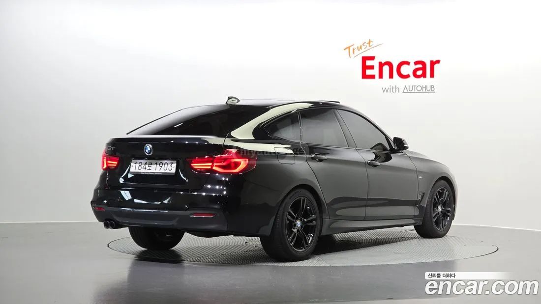 BMW 340 2020 — photo 2