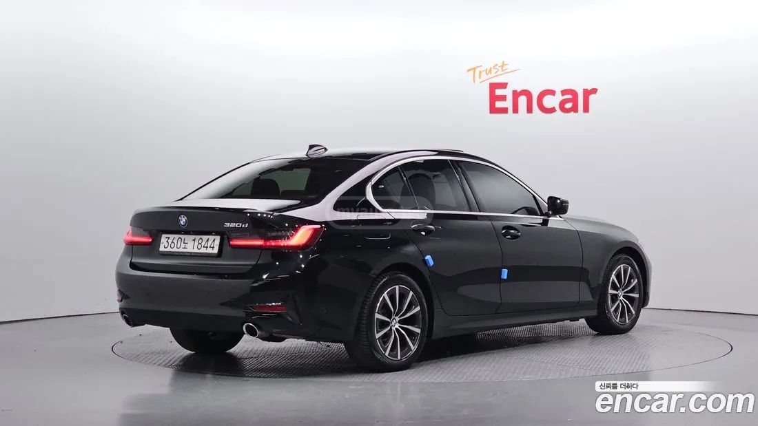BMW 340 2019 — photo 2