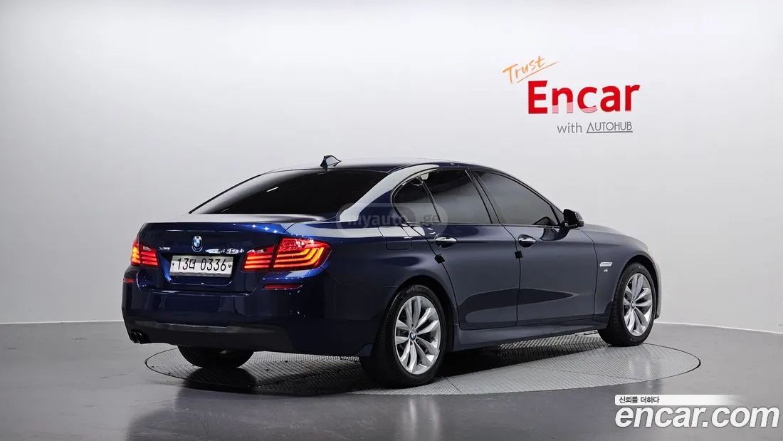 BMW 550 2016 — photo 2