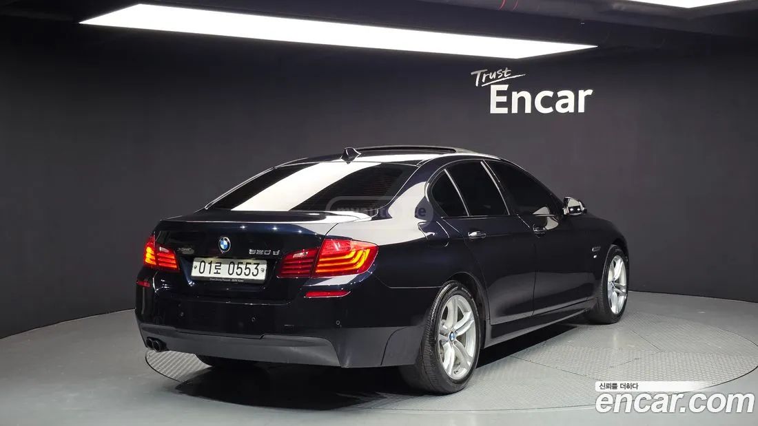 BMW 550 2016 — photo 2