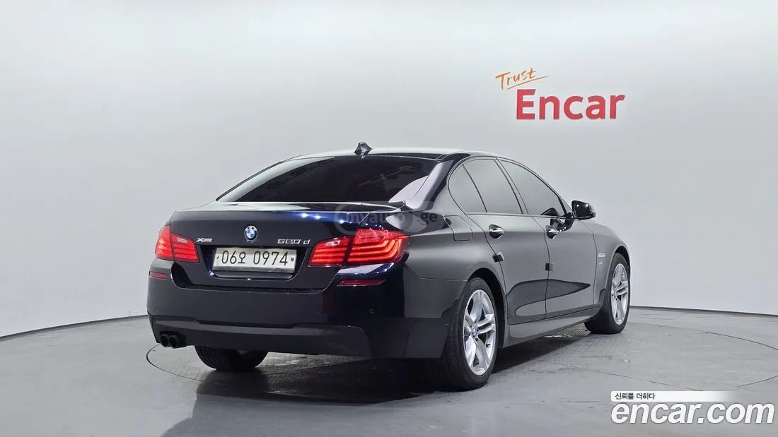 BMW 550 2016 — photo 2