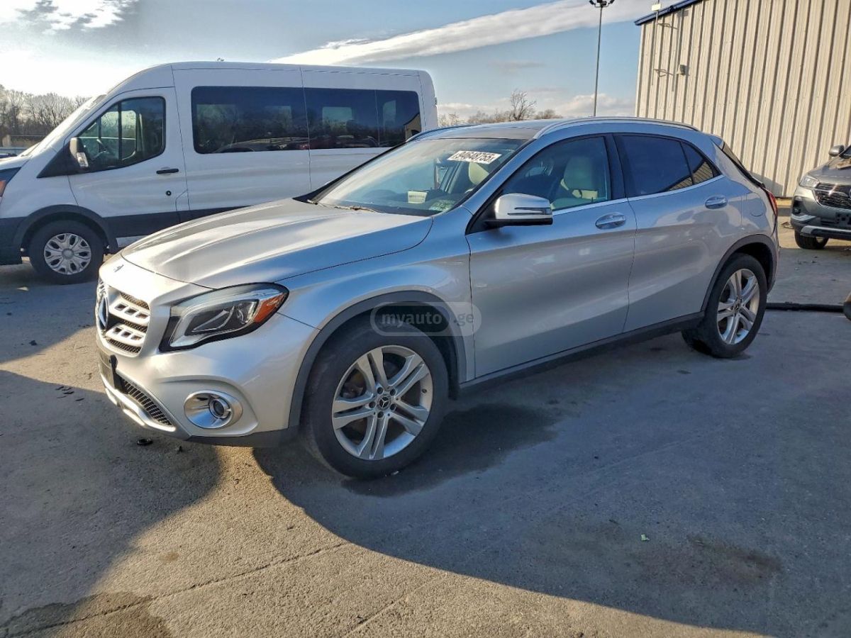 Mercedes-Benz GLA 250 2019 — photo 2