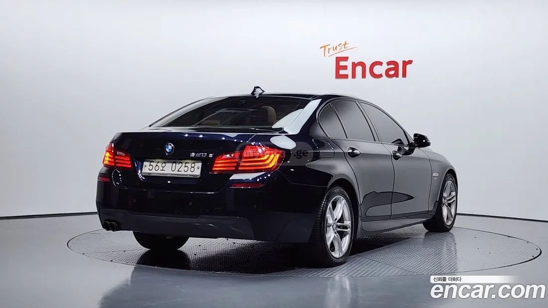 BMW 550 2016 — photo 2