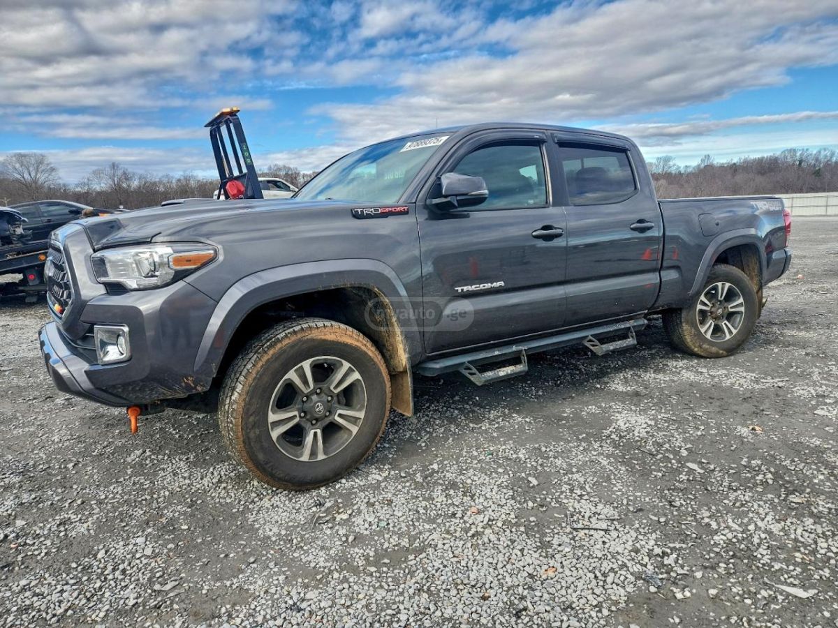Toyota Tacoma