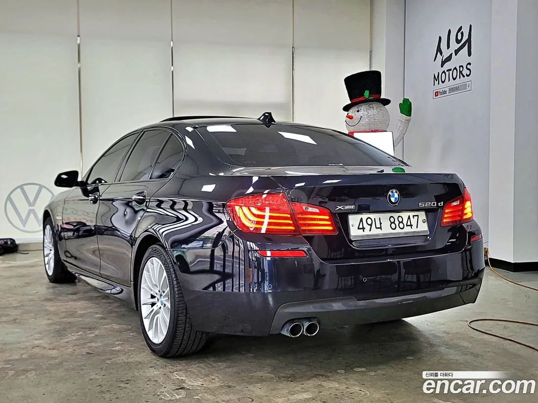 BMW 550 2016 — photo 2