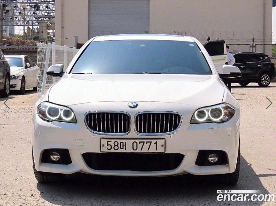 BMW 550 2016 — photo 2