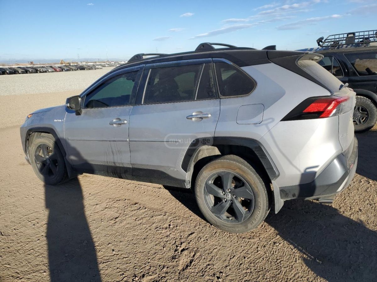 Toyota RAV4 2020 — photo 2
