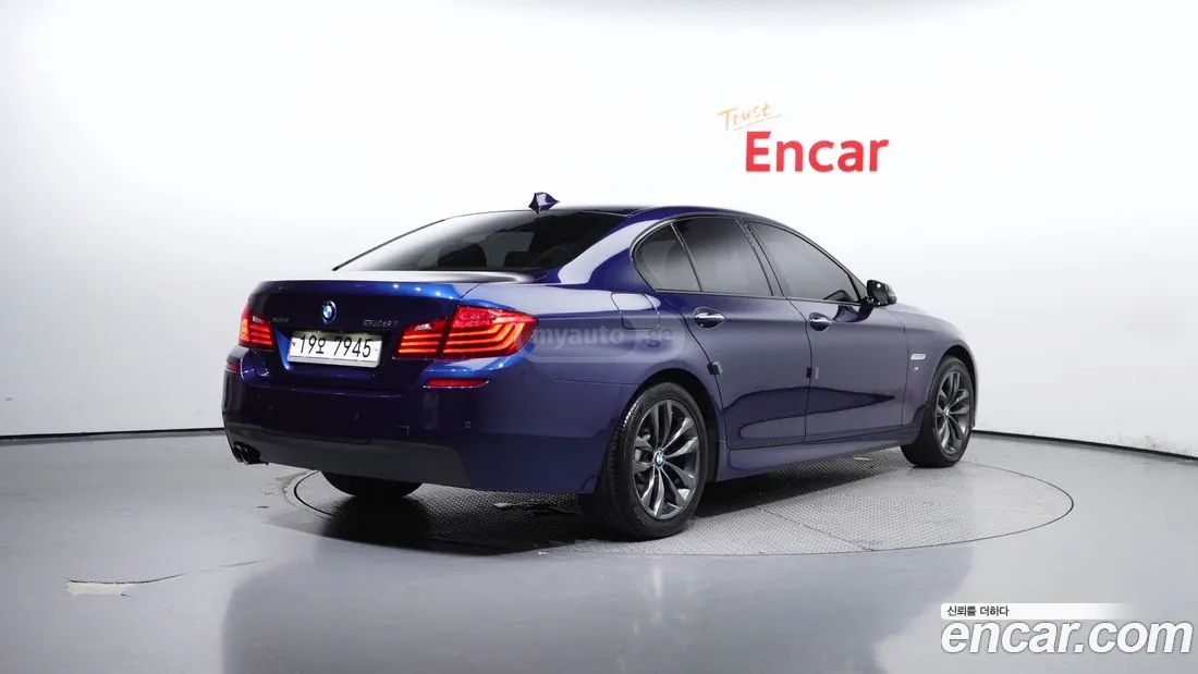 BMW 550 2016 — photo 2