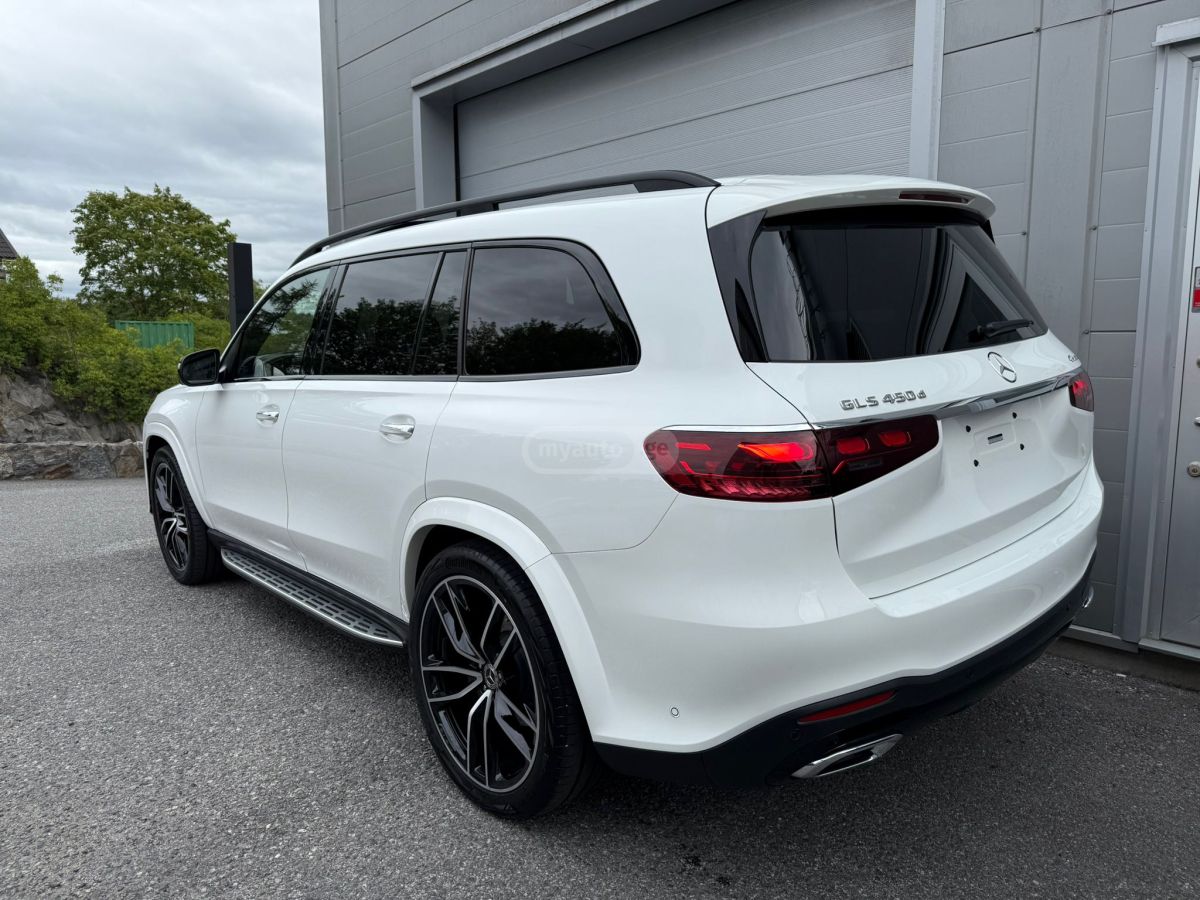 Mercedes-Benz GLS 450 2025 — photo 2