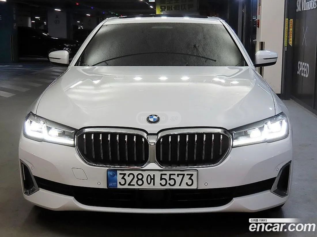 BMW 550 2021 — photo 2