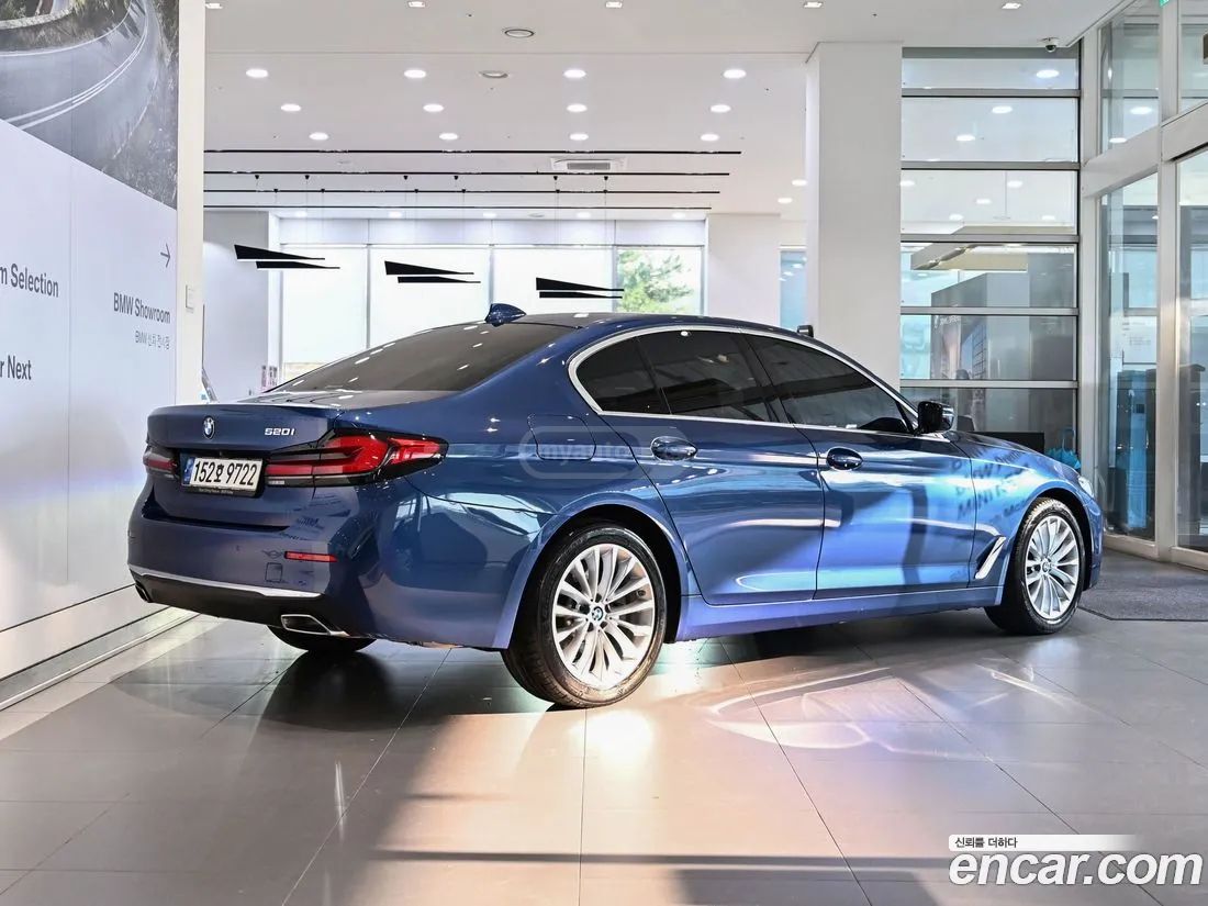 BMW 550 2021 — photo 2