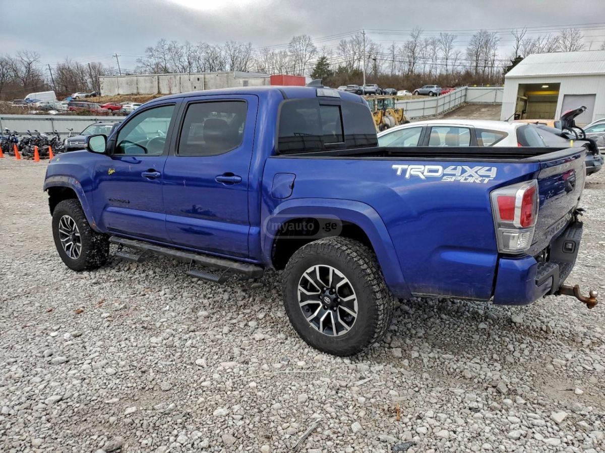 Toyota Tacoma 2022 — photo 2
