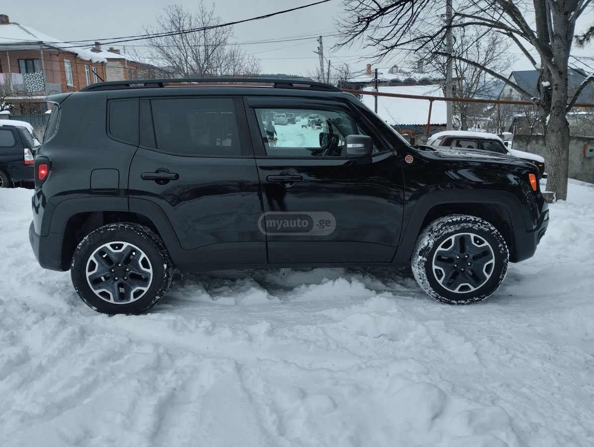Jeep Renegade 2016 — photo 2
