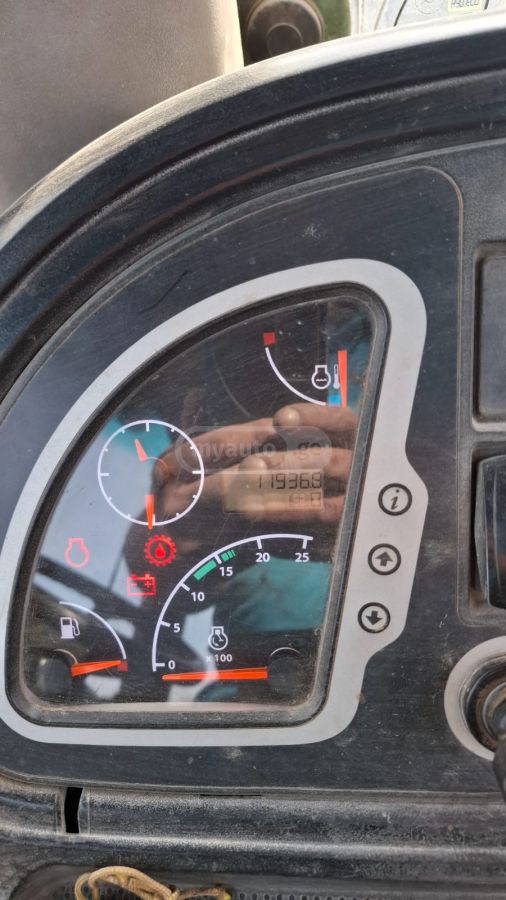 Jcb 3CX 2012 — photo 2