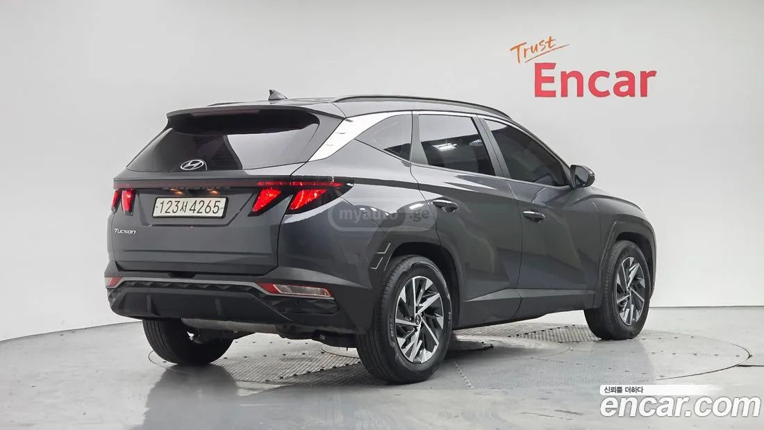 Hyundai Tucson 2021 — photo 2