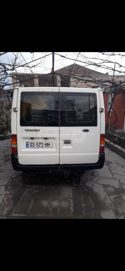 Ford Transit 2002 — photo 2