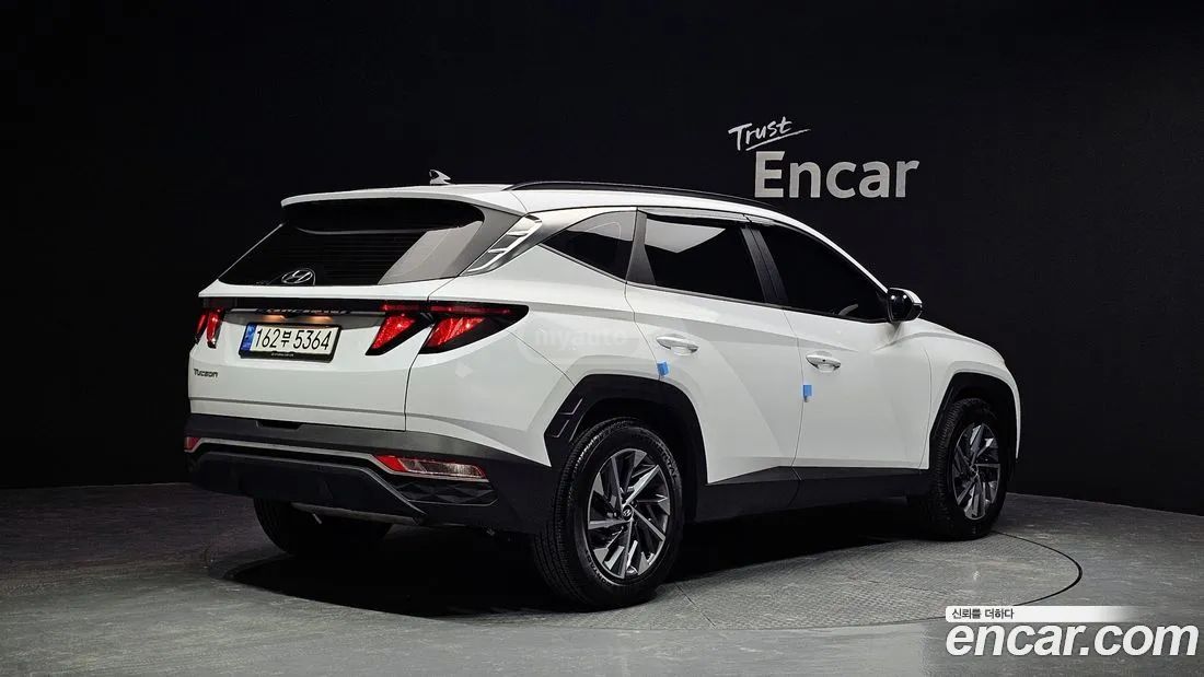 Hyundai Tucson 2021 — photo 2