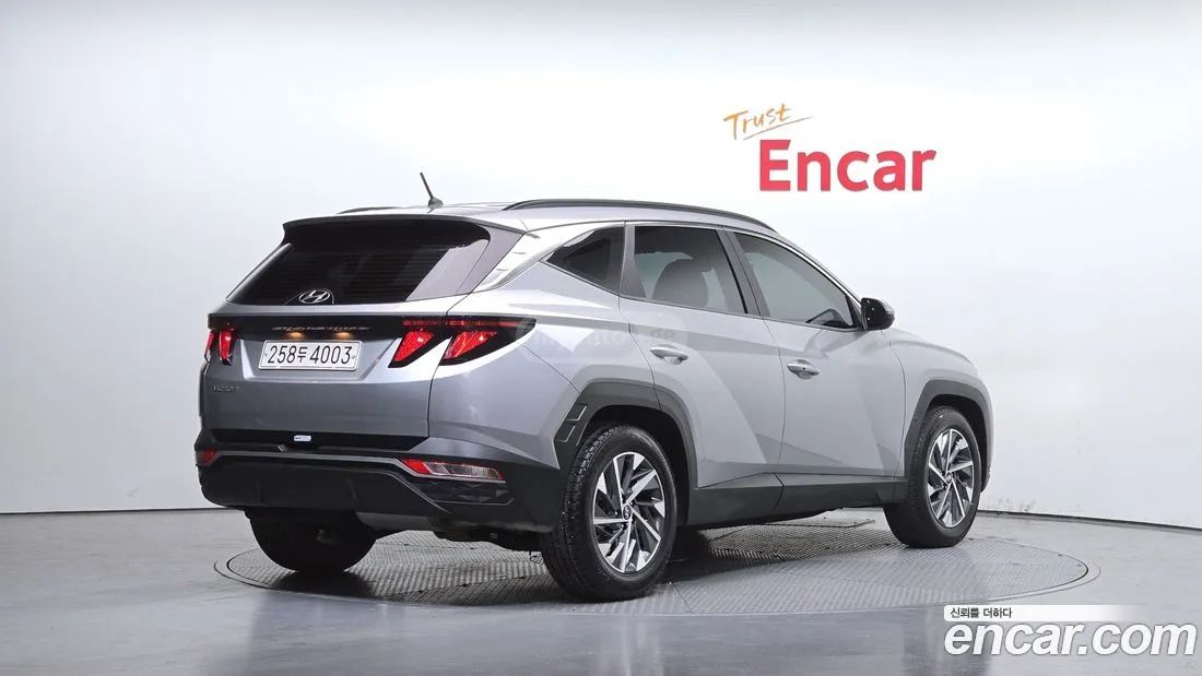 Hyundai Tucson 2021 — photo 2