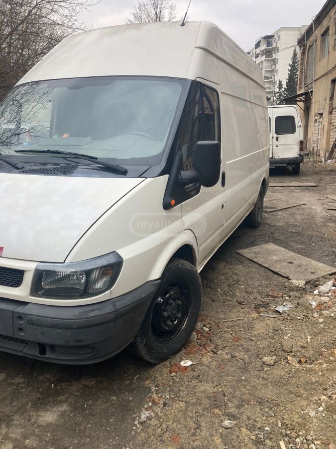 Ford Transit 2004 — photo 2