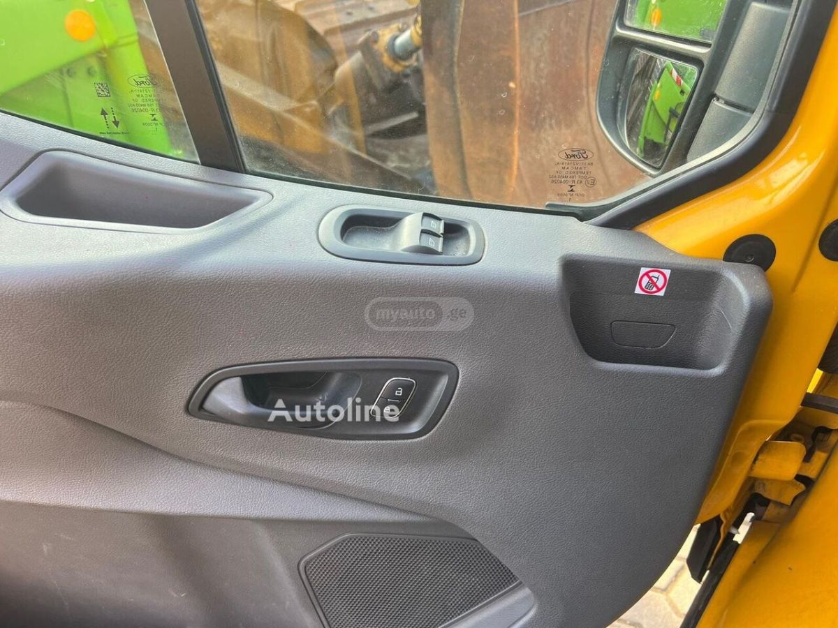 Ford Transit 2022 — photo 2