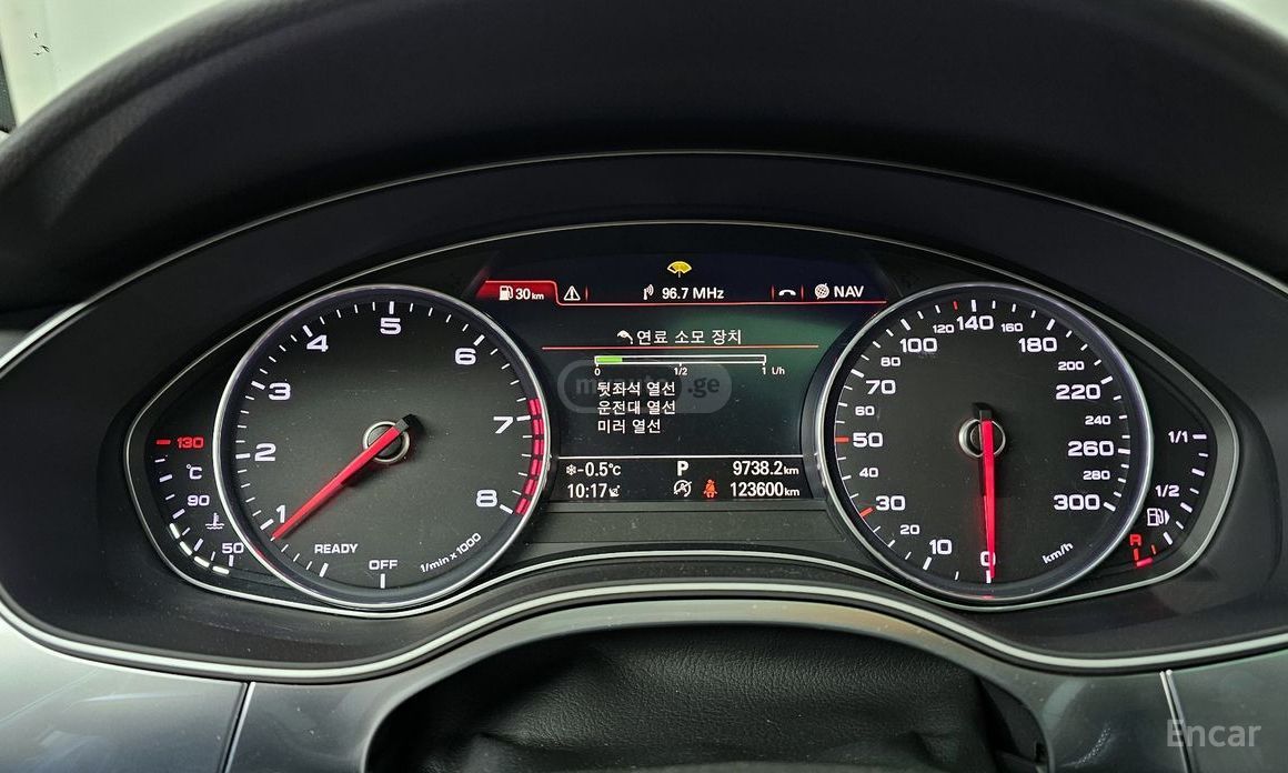 Audi A6 2017 — photo 2