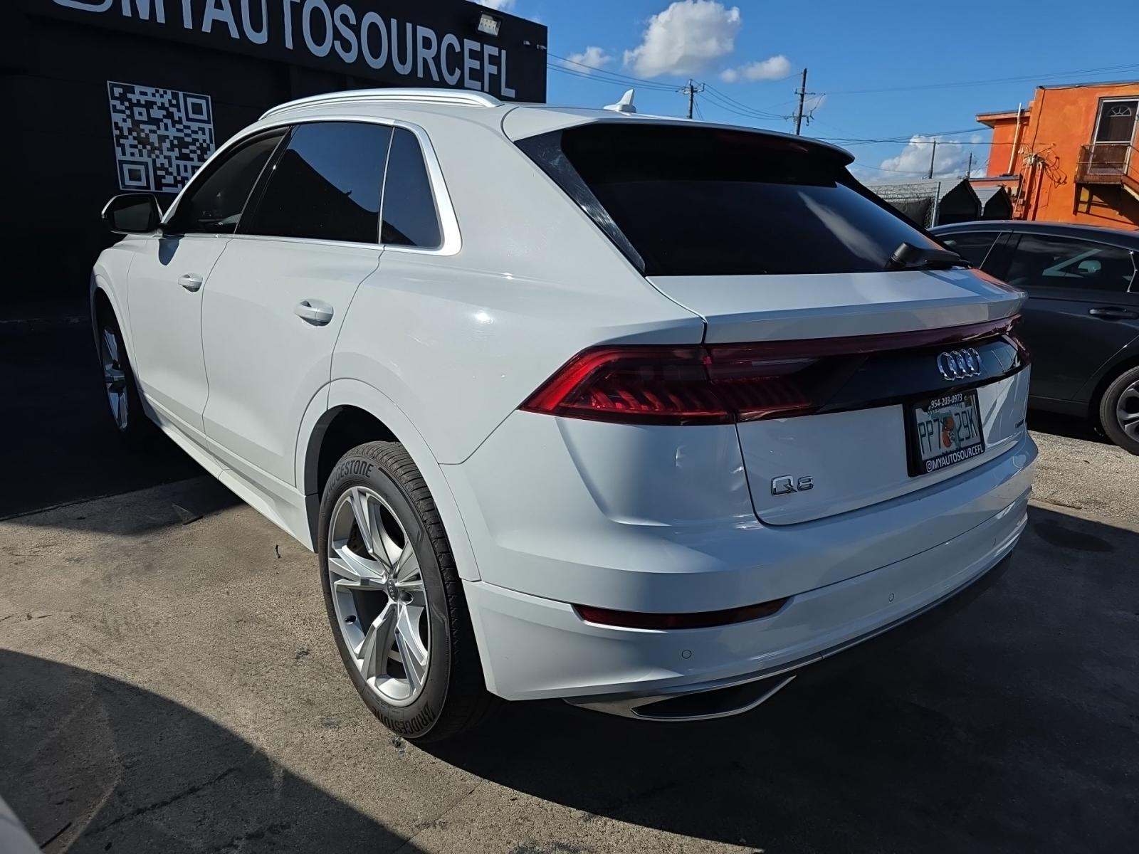 Audi Q8 2019 — photo 2