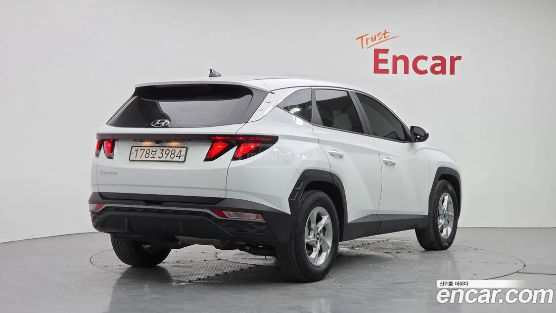 Hyundai Tucson 2022 — photo 2