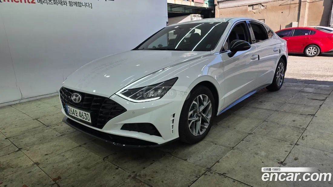 Hyundai Sonata 2022 — photo 2
