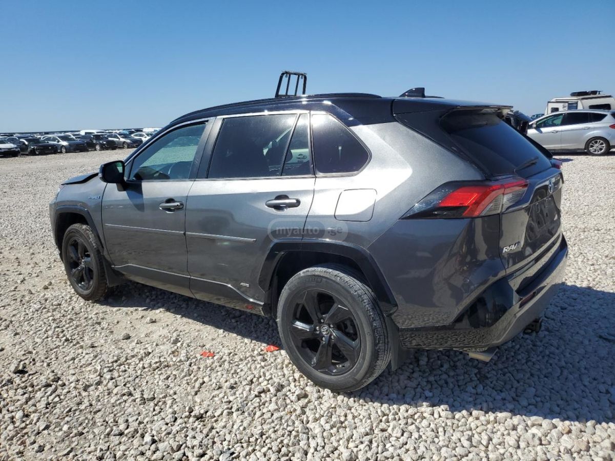Toyota RAV4 2020 — photo 2