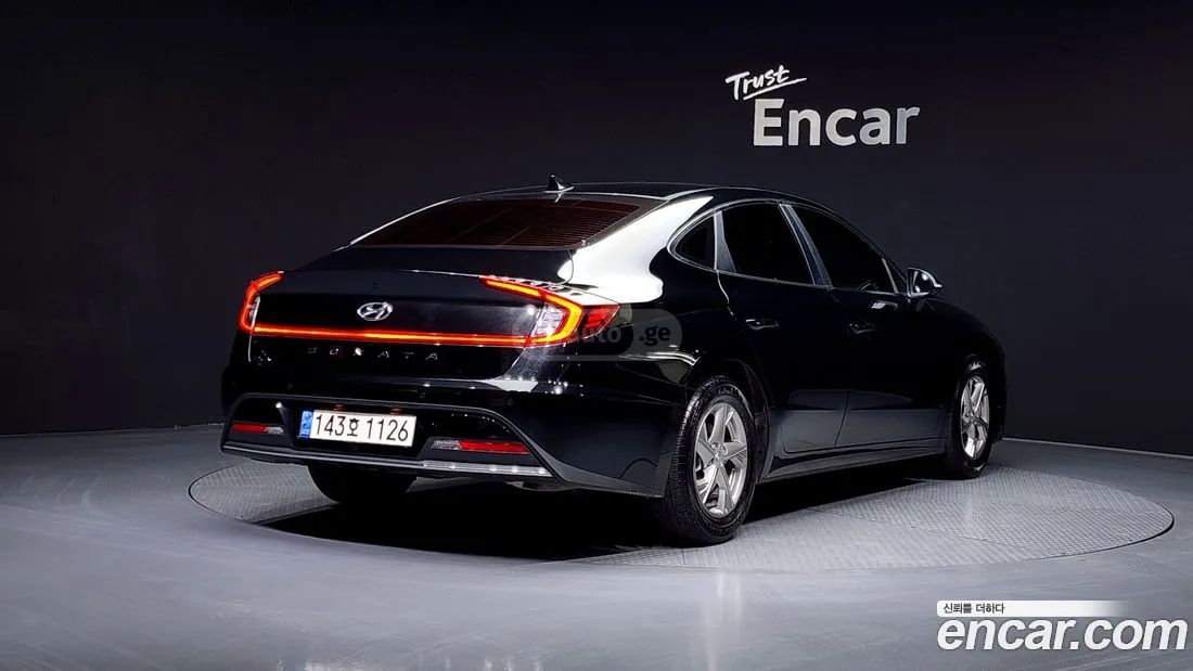 Hyundai Sonata 2022 — photo 2
