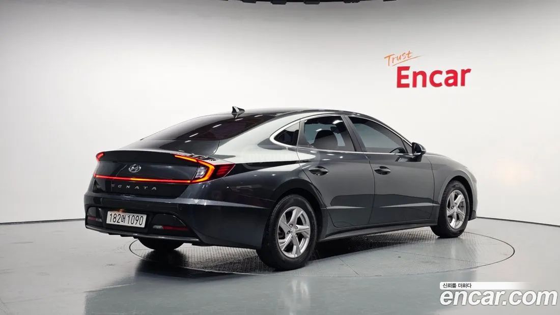 Hyundai Sonata 2021 — photo 2