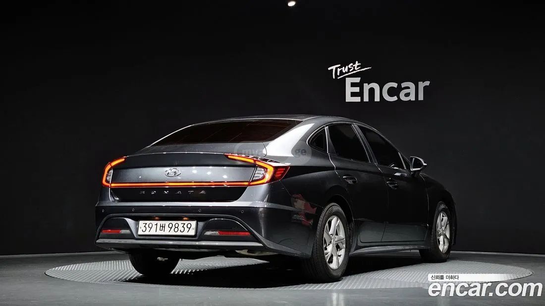 Hyundai Sonata 2022 — photo 2