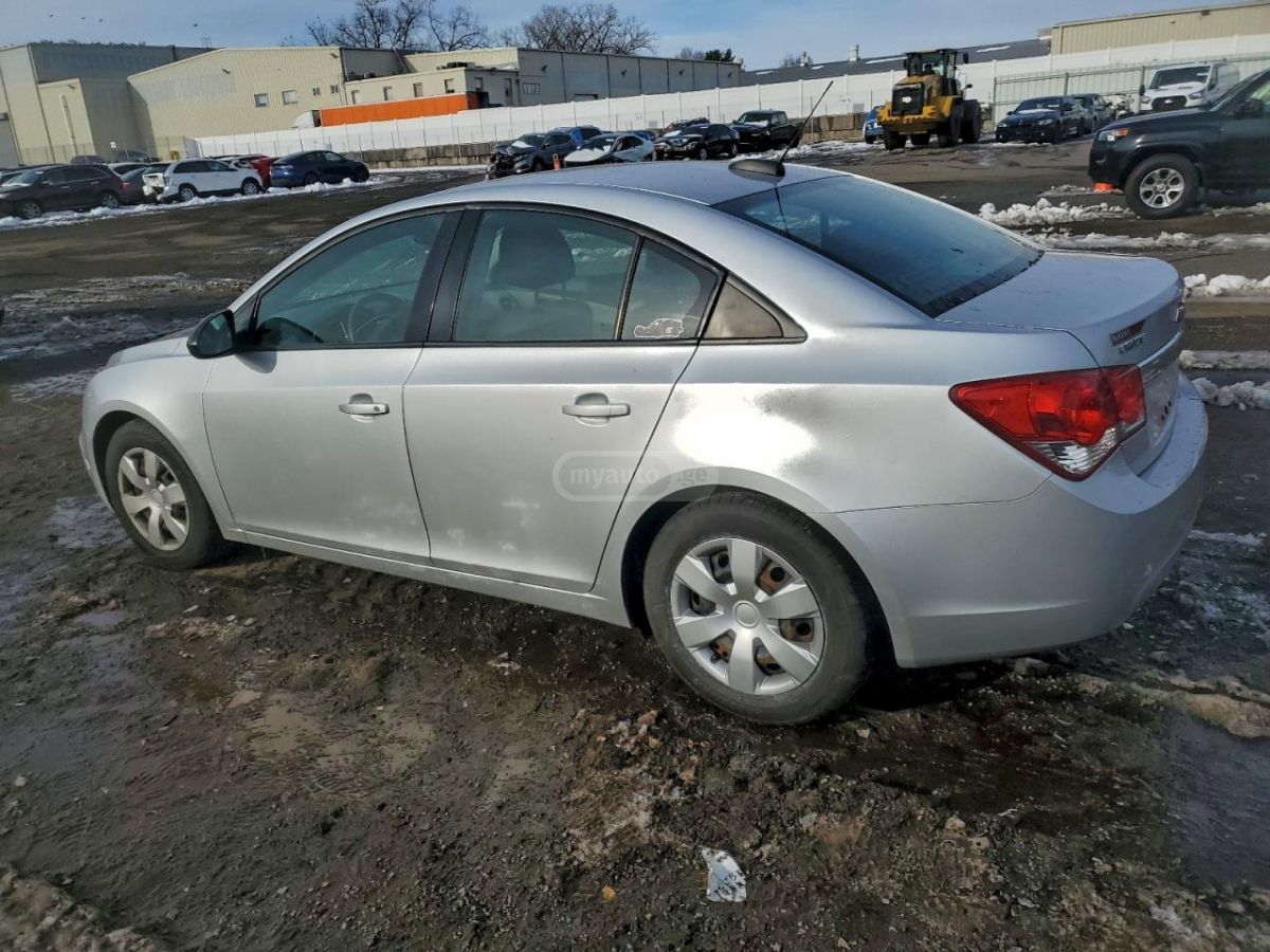 Chevrolet Cruze 2016 — photo 2
