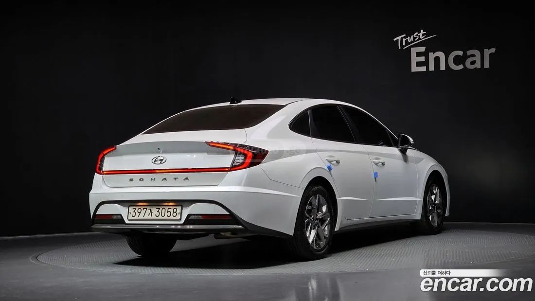 Hyundai Sonata 2021 — photo 2